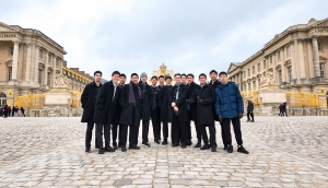 體驗了一場文化底蘊深厚且充滿藝術啟發的旅程後，全團一致認為：造訪凡爾賽宮是一個充實且美好的假日行程。